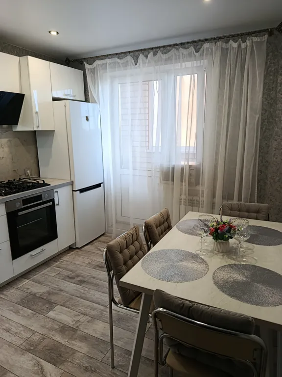 Уютная квартира с видом на Успенский Собор и Крепостную стену