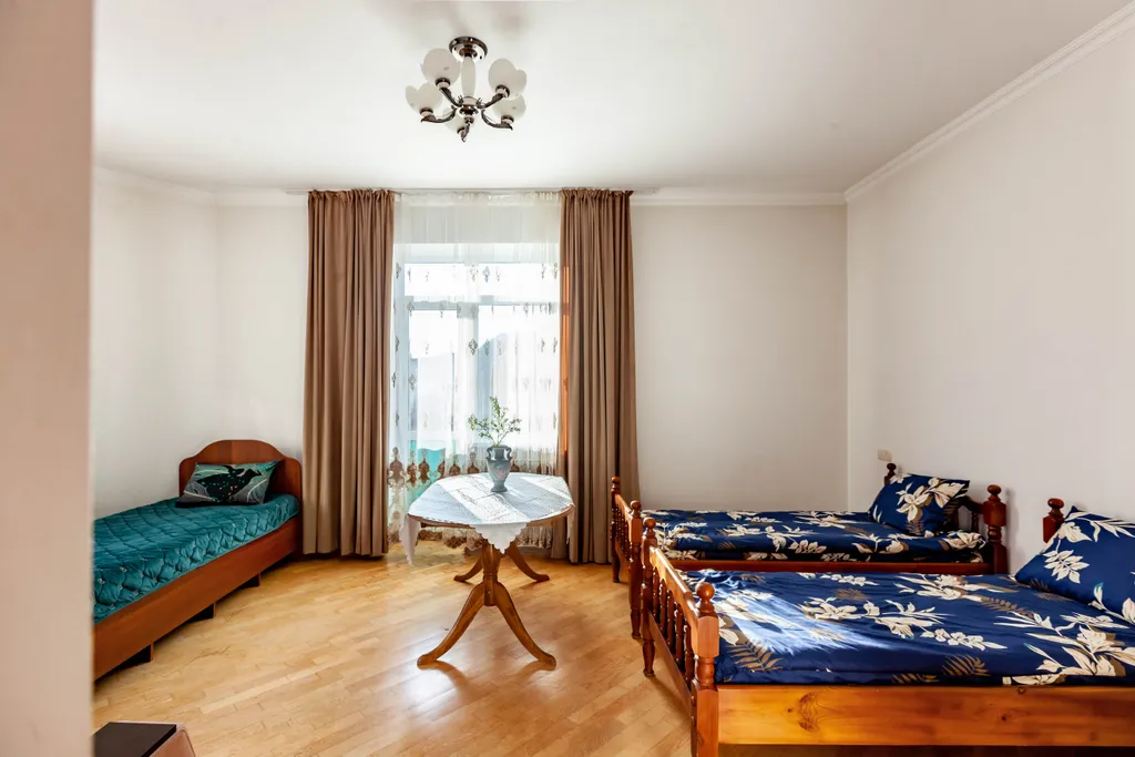 Уютный дом в центре города