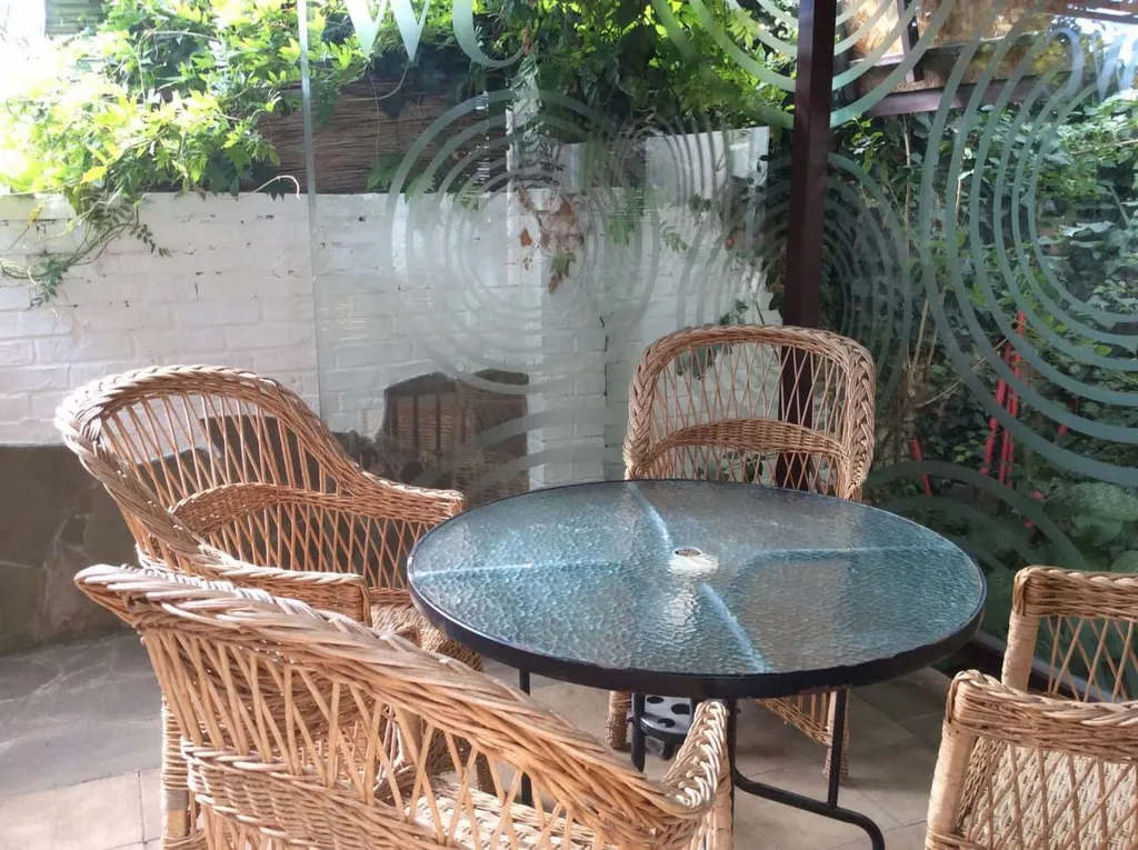 Уютная квартирка с двориком и беседкой