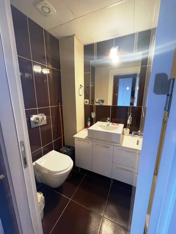 Квартира на Средиземном море с бассейном и горками