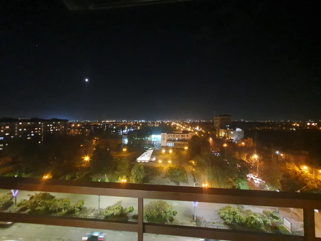 Апартамент с видом на горы