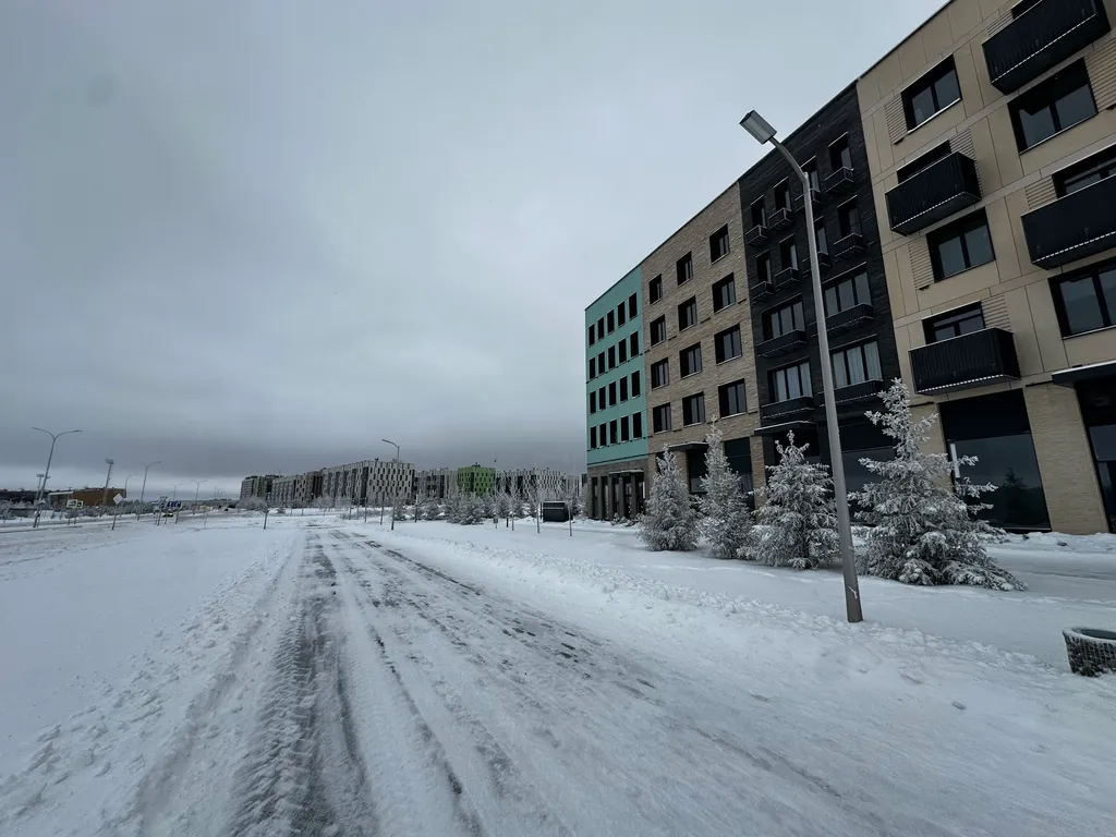 Умная квартира с дизайнерским ремонтом и тёплой парковой