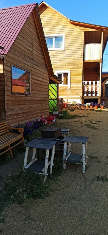 Комната с диваном