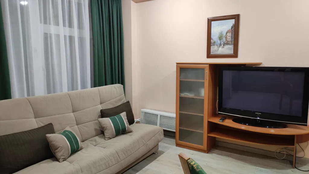 Квартира Квартира Улучшенный двухместный номер с дополнительным спальным местом — Екатеринбург