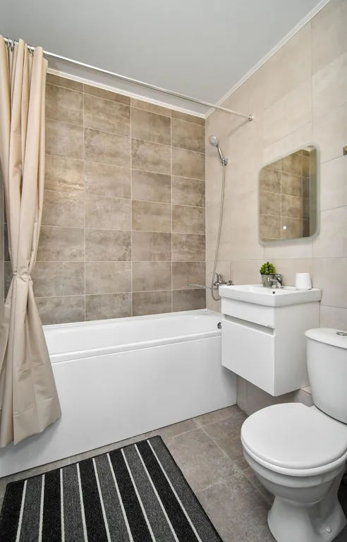 Квартира Квартира рядом с Ледовой ареной «Кристалл» — Красноярск