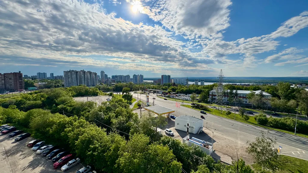 Апартамент с панорамным видом на Волгу и город