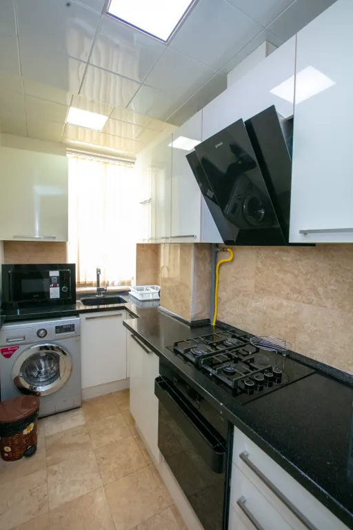 Уютные апартаменты Hatefi 2+1 в центре Старого города Баку