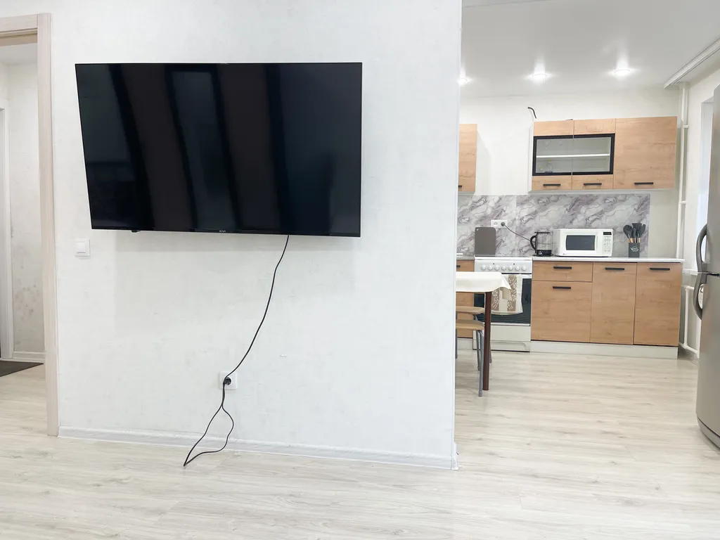 Квартира с новым ремонтом в новострое