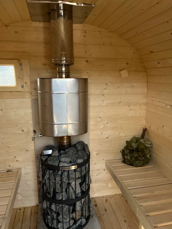 A-Frame на берегу реки, рыбалка с пирсом в Береговом