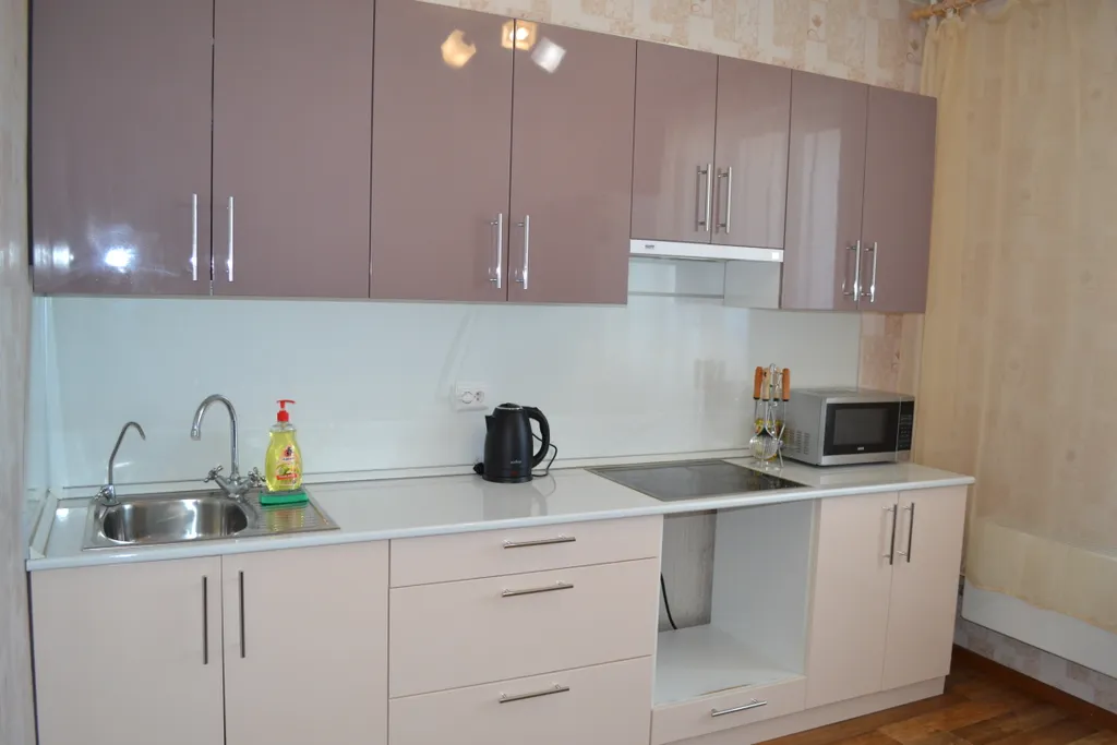 Однокомнатная квартира, Атлант