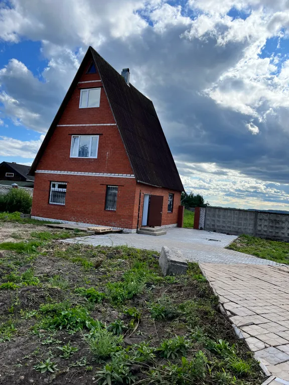 Дом с видом на озеро