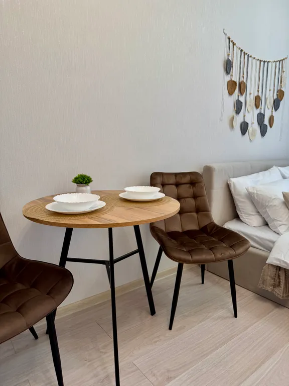 Студия с лоджией и красивым видом