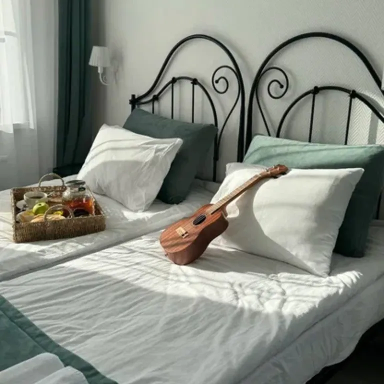 8-комнатный Дом