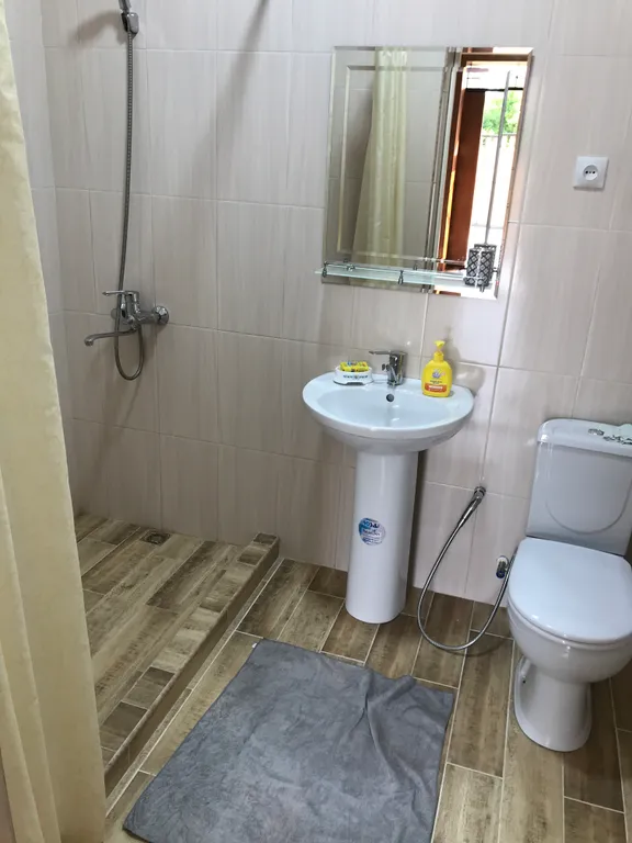 Новая дача, рядом с морем