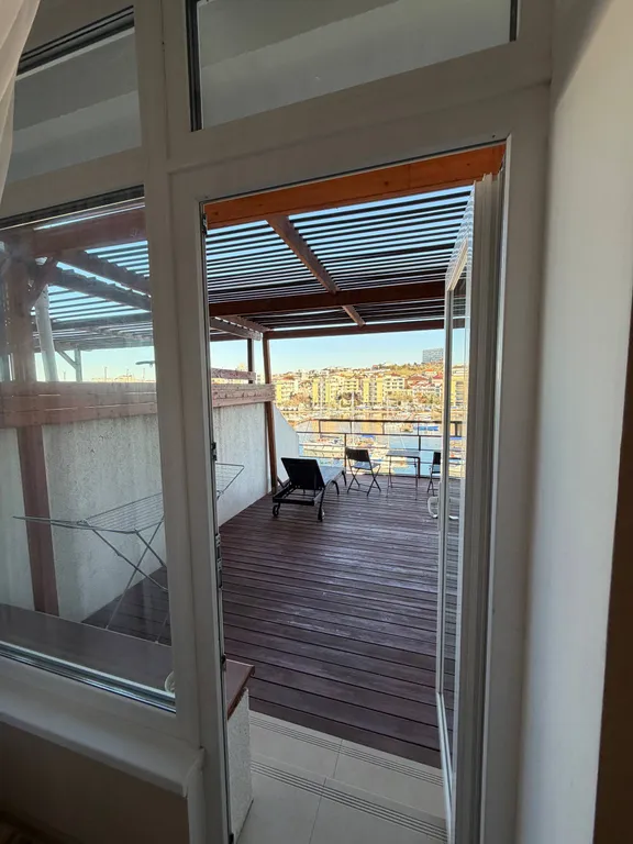 Квартира Апартаменты с видом на море — Севастополь