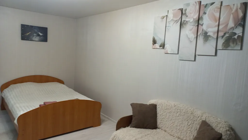 Уютная однокомнатная квартира — аренда посуточно в Ярославль