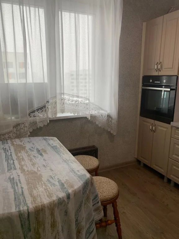 Комфортная двухкомнатная квартира рядом с парком