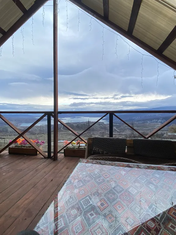 Дом с видом на горы