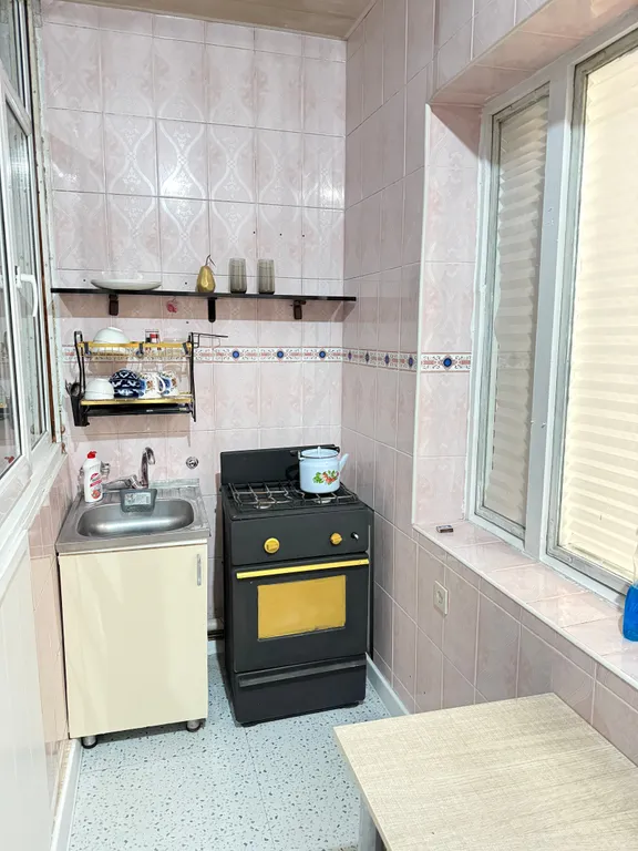 Уютная рядом тц и метро