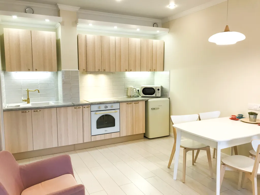 Красивая квартира на берегу залива