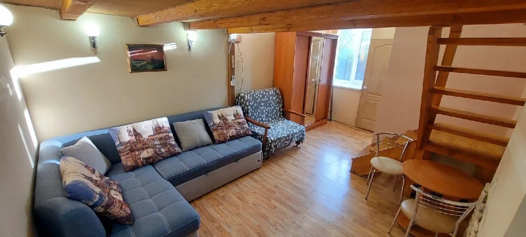 1-комнатная Квартира — аренда посуточно в Феодосия