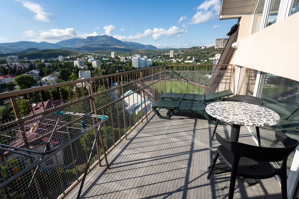 Роскошный двухуровневый апартамент люкс