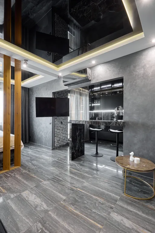 Апартаменты Reverie Black Space