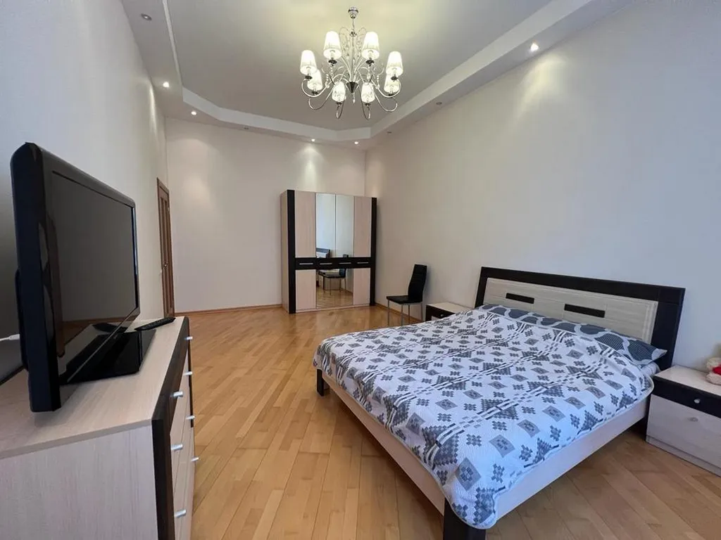 Квартира 3-комнатная Квартира — Санкт-Петербург