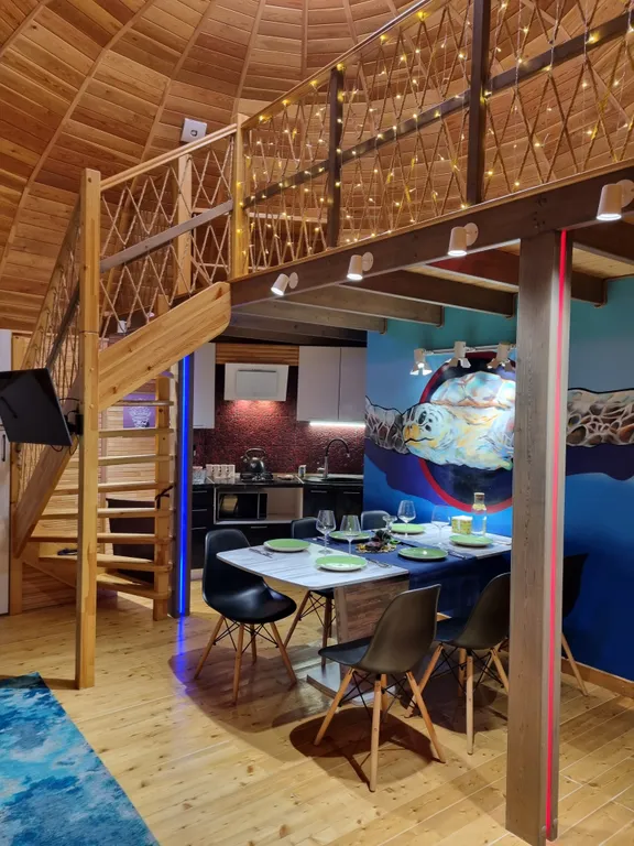 Коттедж Уникальный двухкупольный дом-бунгало — аренда посуточно в Благовещенская