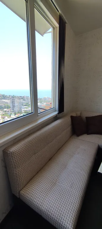 Квартира в спокойном районе, чистый воздух с видом на море и горы