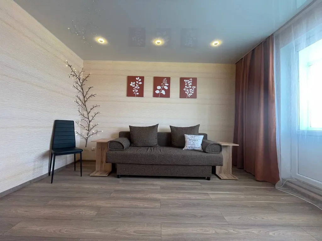 Трехкомнатная квартира возле Бауцентра