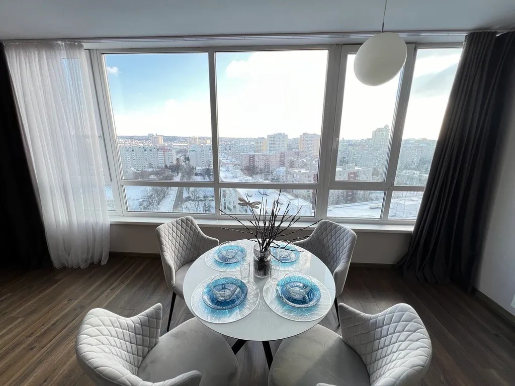 Квартира центр, отличный вид на город