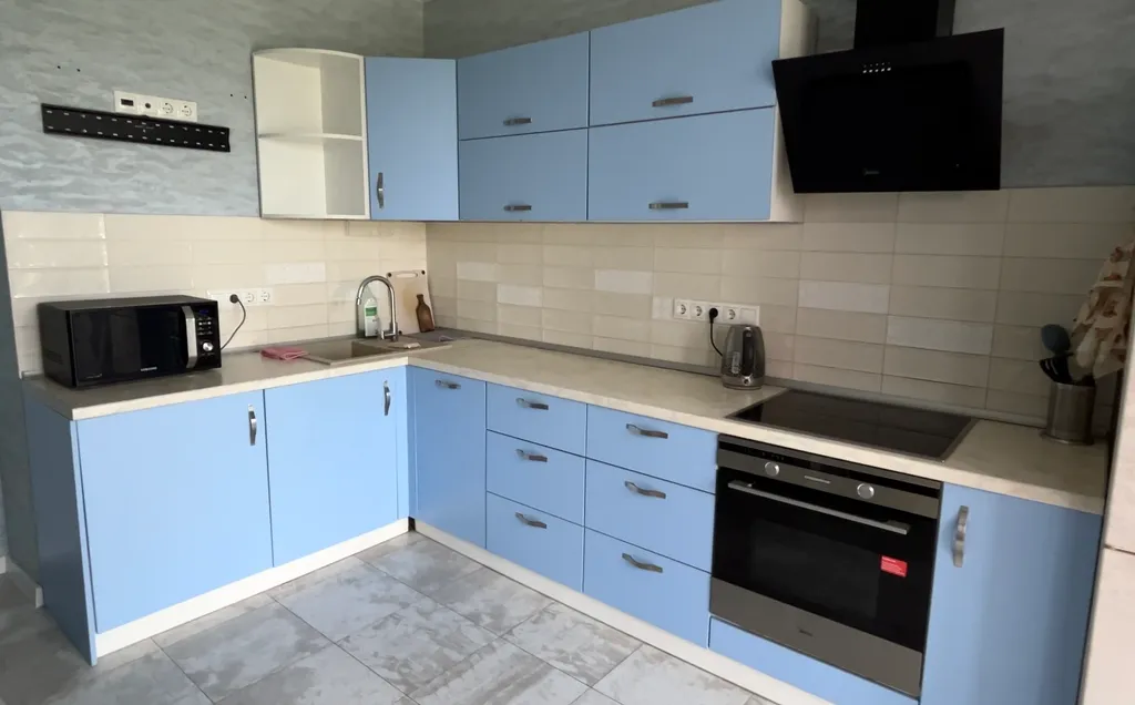 Ухоженная, светлая квартира возле моря