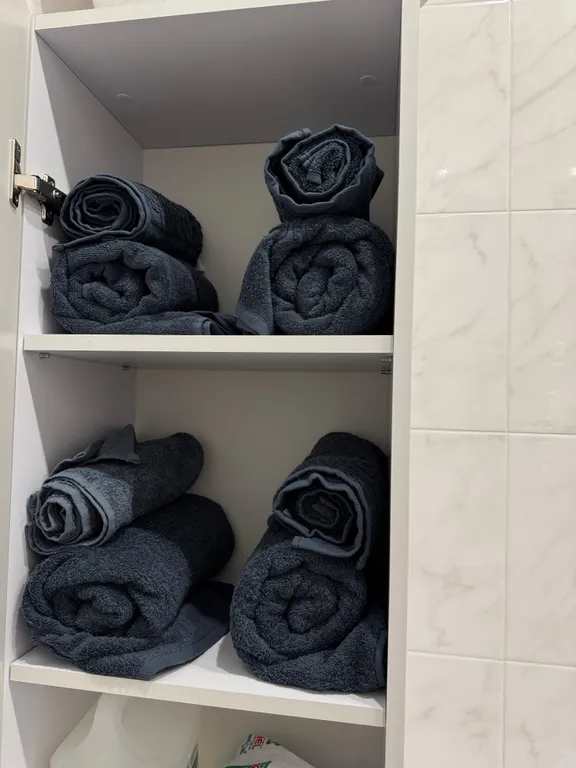 Большая студия с балконом и видом на горы