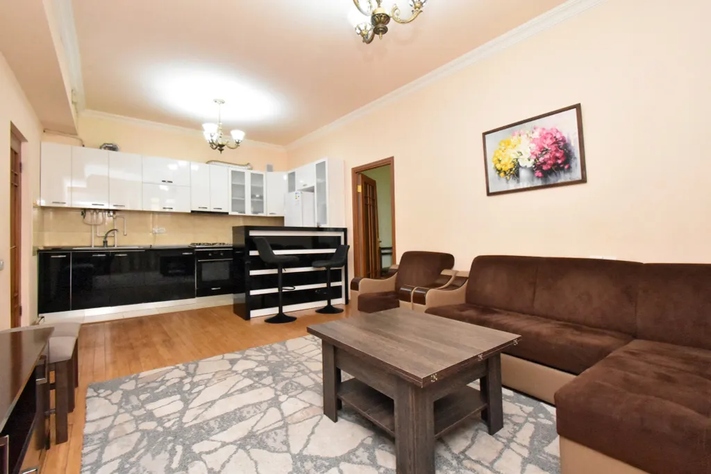 Уютная квартира с евроремонтом в центре города