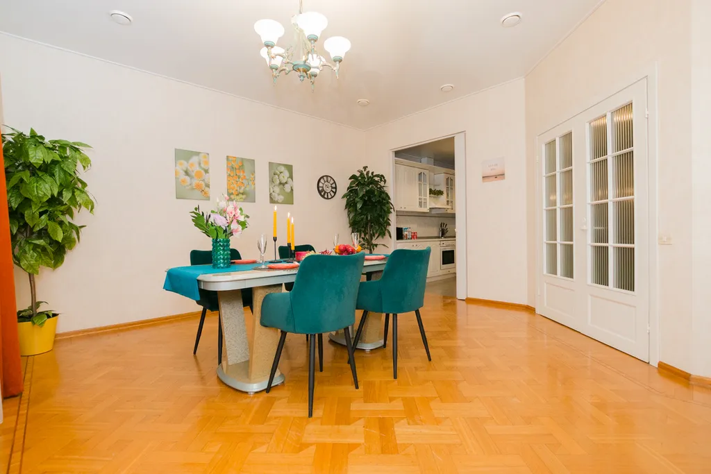 Квартира Квартира Большая трешка (четырешка) на Красных Воротах — Москва