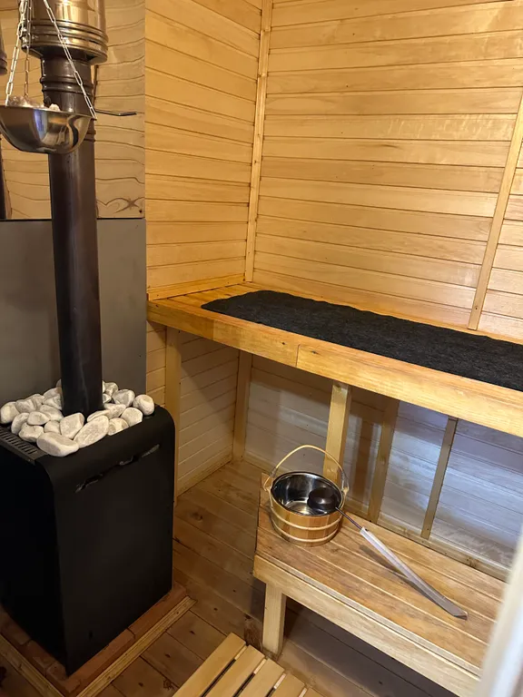 Уютный домик с террасой и сауной