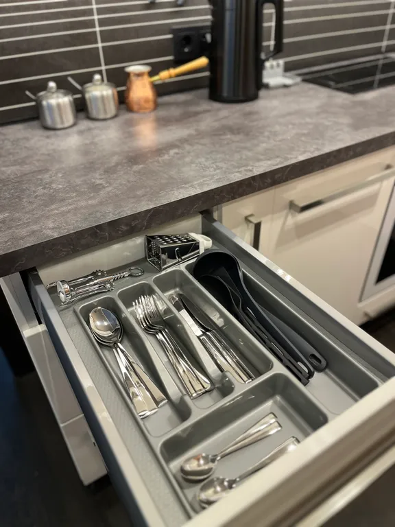 Апартаменты с гамаком, фикусом и Яндекс станцией Алиса