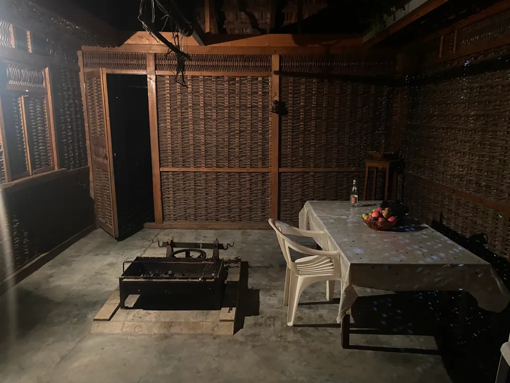 Райский уголок с видом на горы