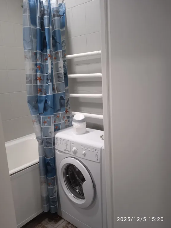 Уютная 2-х ком.кв. для гостей города в красивой парковой зоне у озера