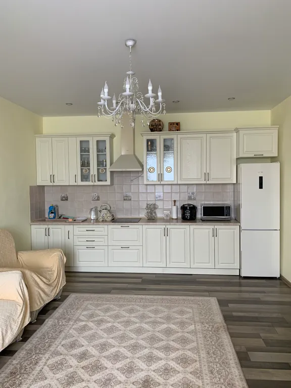 Коттедж Коттедж Просторные трехкомнатные апартаменты с двумя изолированными спальнями — Сухум