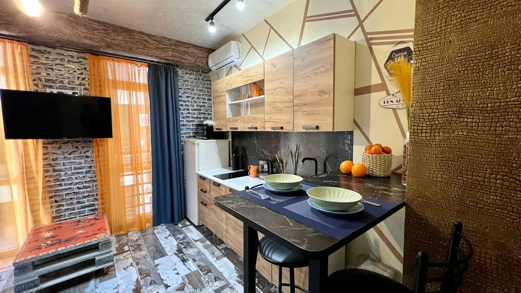 Квартира Квартира Стильная и сочная студия в ЖК Сорренто Парк — Сириус