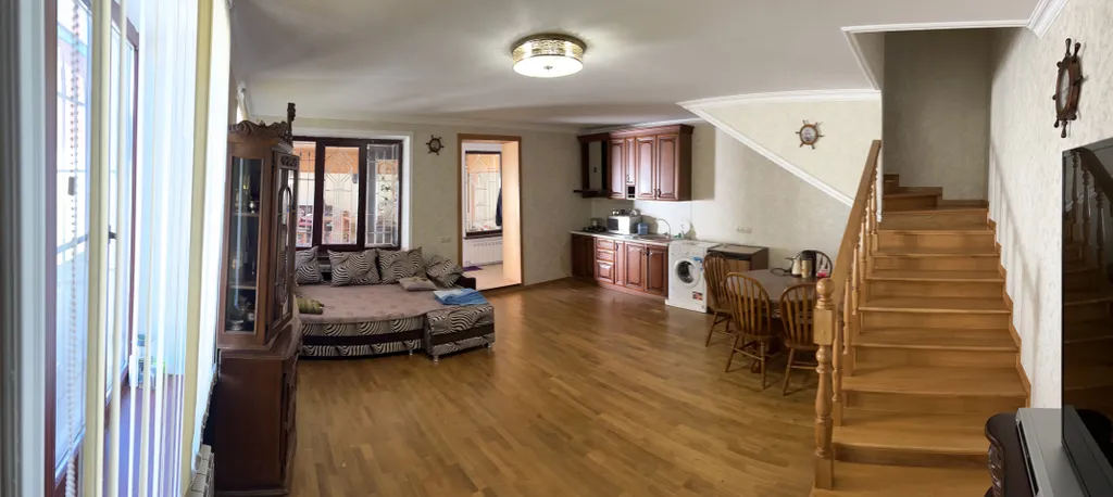 Дом на берегу моря