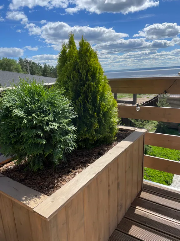 Уютный Cube House с видом на Волгу