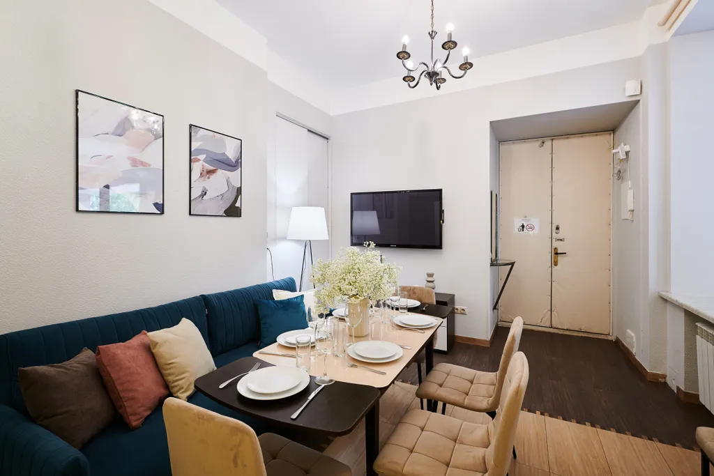 Квартира Квартира Стильная Четверка в Доме на Набережной — Москва