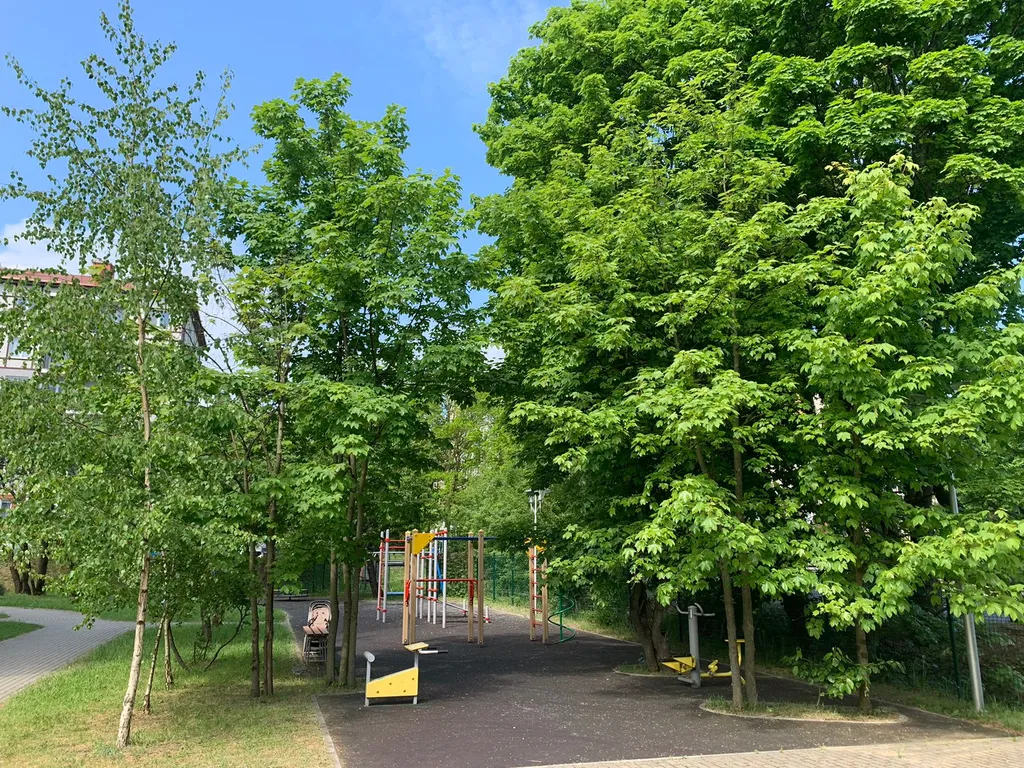 Уютная квартира в курортном городе Светлогорск 1, огороженая территори