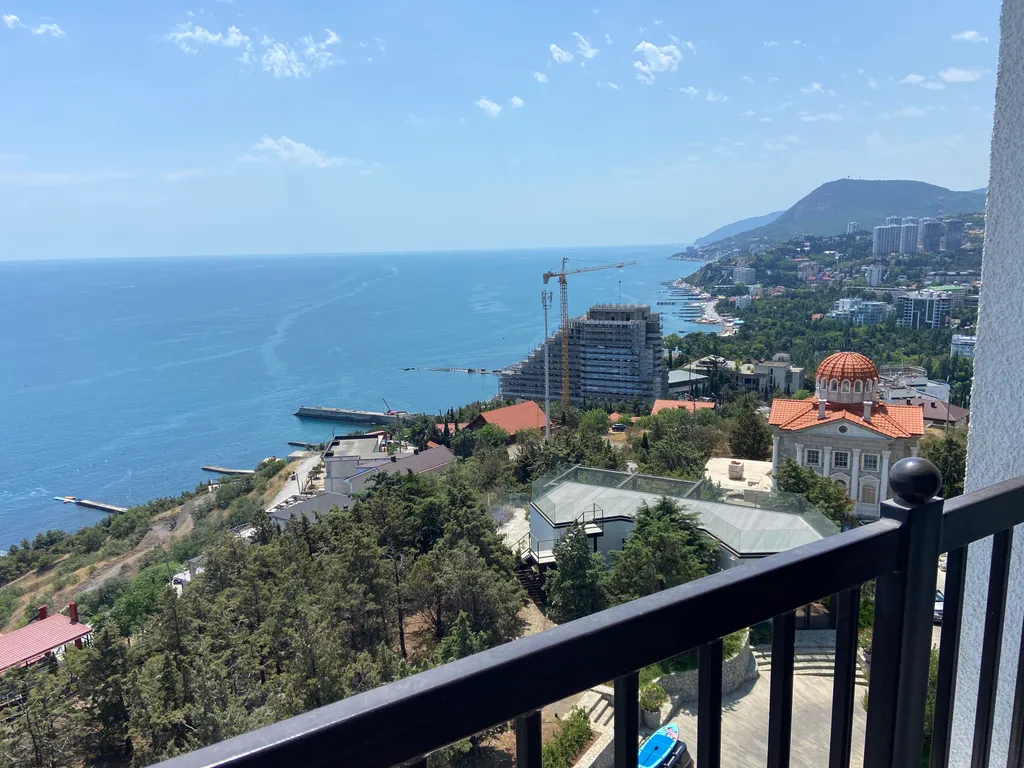 Видовая квартира в Алуште. Супер вид