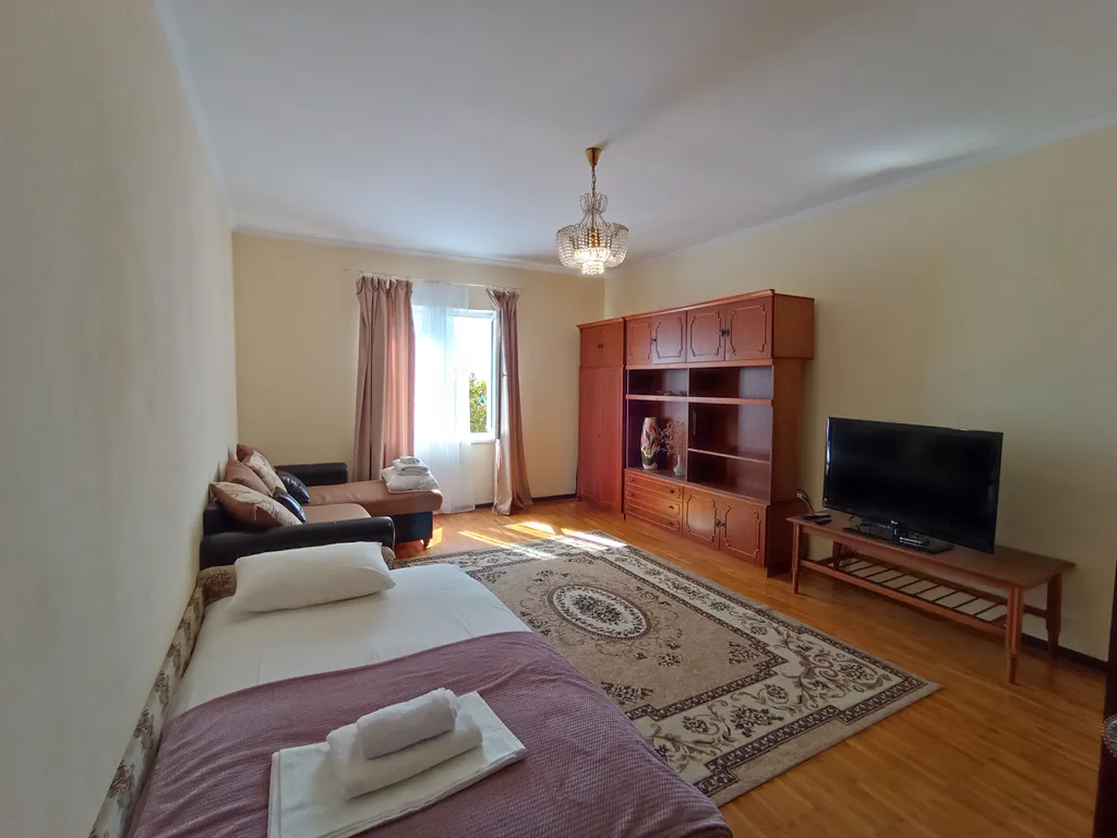 Квартира 2-комнатная Квартира — Сухум