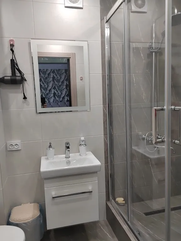 Чистая и уютная студия Люкс для отдыха и времяпровождения