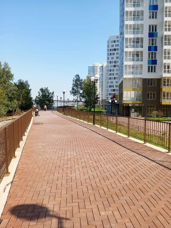 Квартира Квартира Современная евро трешка с видом на Енисей — Красноярск